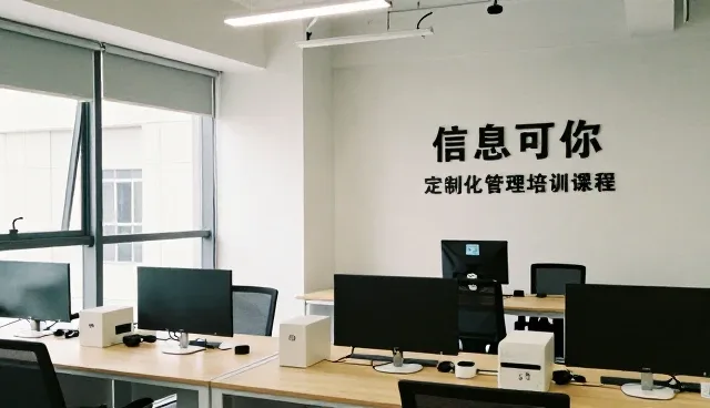 农资物流协调中的性能表现与适用场景分析